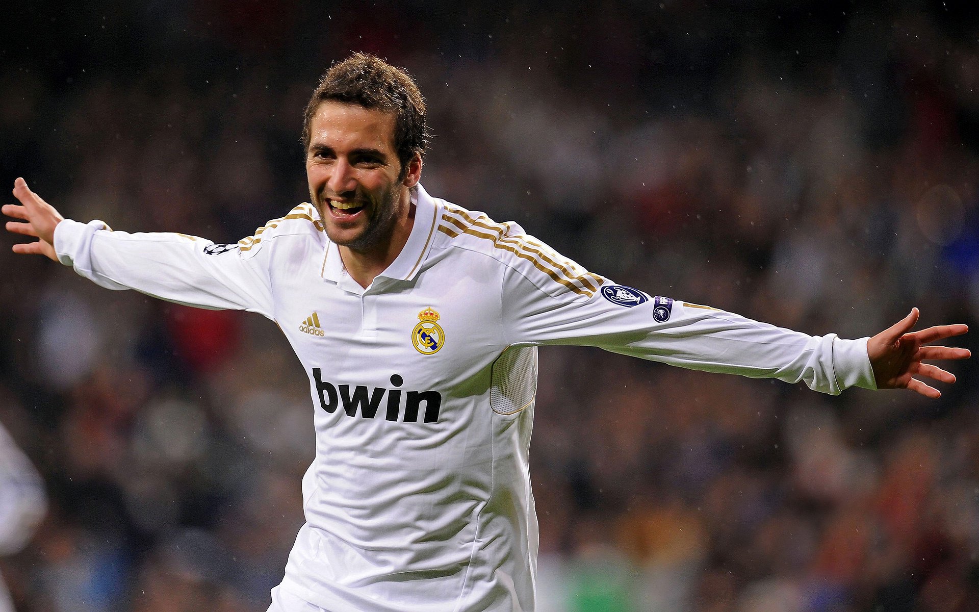 全锦赛季后赛激情夜!德布劳内里突外投,马德里竞技横扫曼城